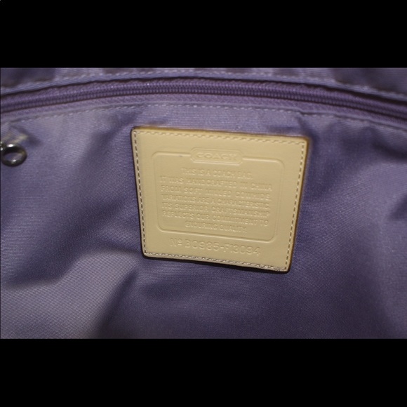 ❌SOLD❌ COACH F13094 Sarah Pebbled Leather Bag - Picture 11 of 16